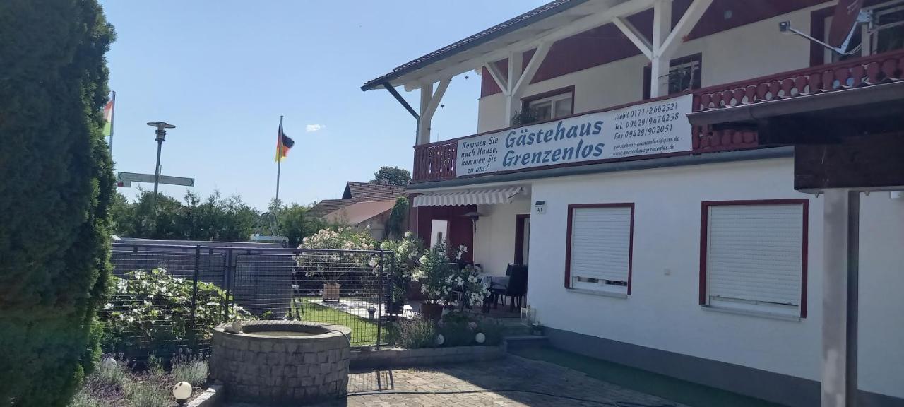 Gaestehaus Grenzenlos Aholfing Exterior photo